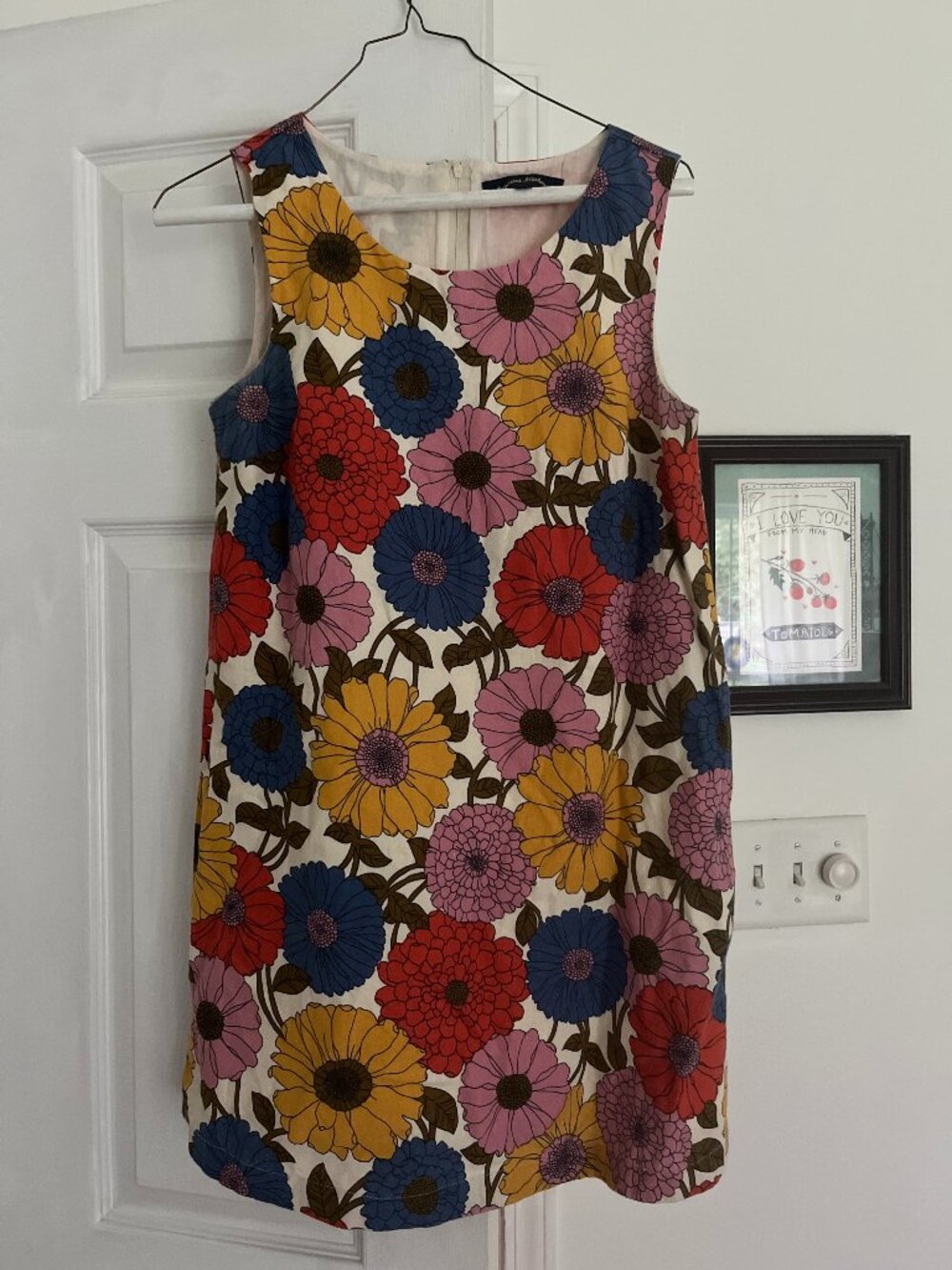Retro floral shift dress
